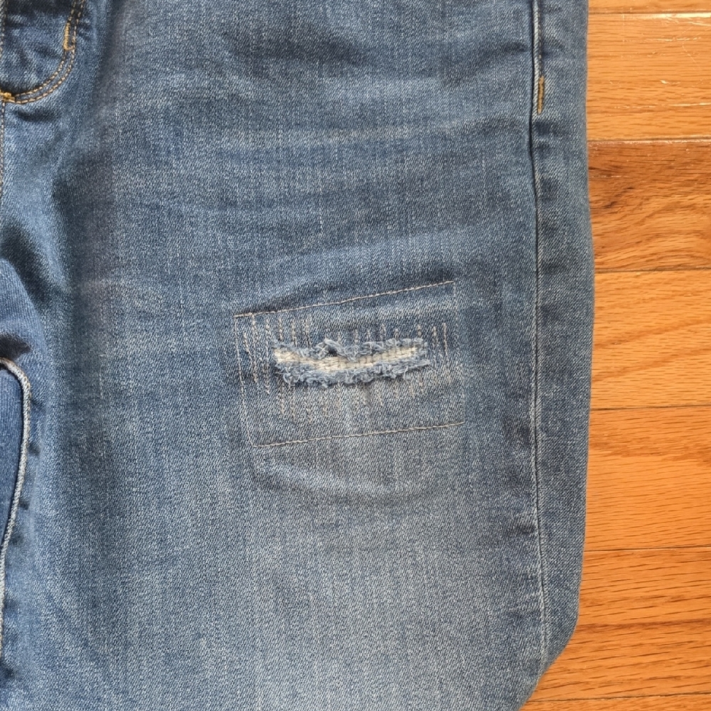 High Rise Skinny Jeans - Picture 3 of 5